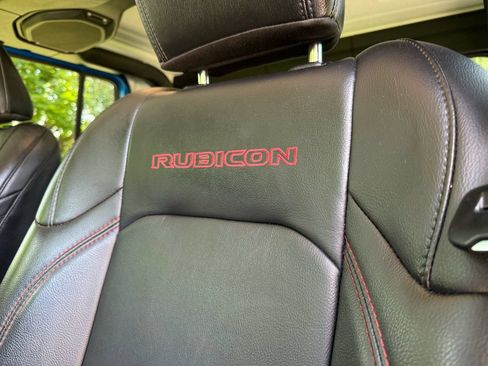 Used 2020 Jeep Gladiator Rubicon AWD/4WD image 22