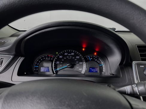 Used 2015 Toyota Camry LE image 22