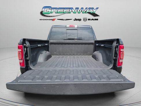Used 2020 RAM 1500 Laramie RWD image 5
