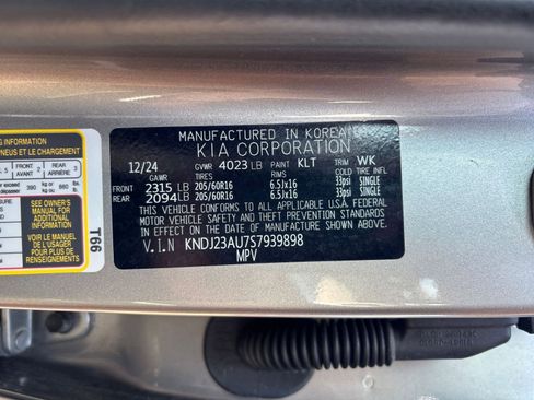 Used 2025 Kia Soul LX w/ LX Technology Package image 27