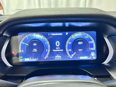 Used 2025 Jeep Grand Cherokee Altitude AWD/4WD image 11