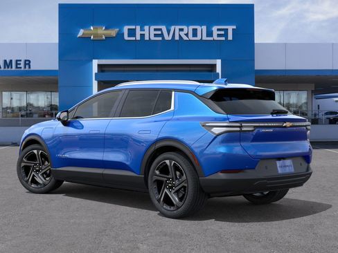 New 2026 Chevrolet Equinox EV LT image 3