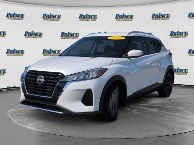 Used 2023 Nissan Kicks SV FWD image 13
