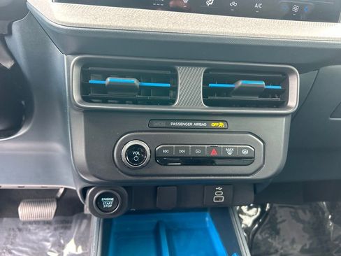 Used 2025 Ford Maverick XLT w/ Equipment Group 302A AWD/4WD image 27