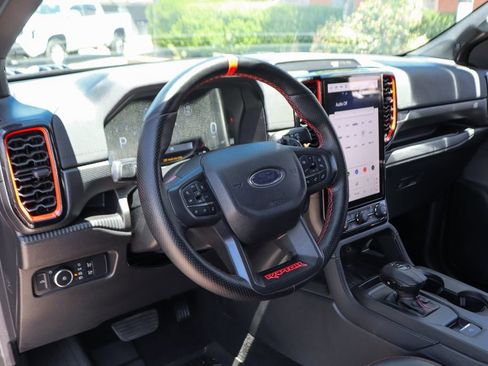 Used 2025 Ford Ranger Raptor AWD/4WD image 17