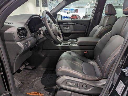 New 2025 Honda Pilot TrailSport image 15