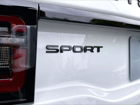 New 2026 Land Rover Discovery Sport Landmark AWD/4WD image 26