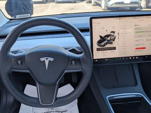 Used 2022 Tesla Model 3 Long Range image 3