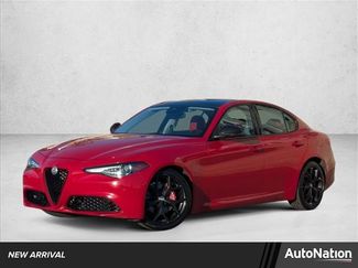 Used 2020 Alfa Romeo Giulia w/ Nero Edizione video 1