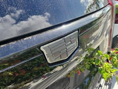 Certified 2022 Cadillac Escalade Sport Platinum w/ LPO, ONYX Package image 5