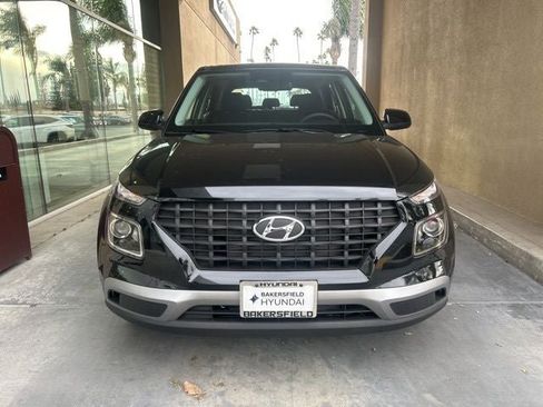 New 2026 Hyundai Venue SE image 36