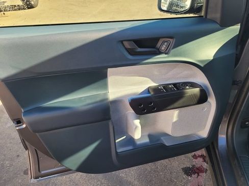 New 2026 Ford Maverick XLT FWD image 8