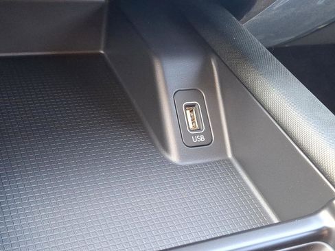 New 2025 Hyundai Ioniq 6 SE image 15