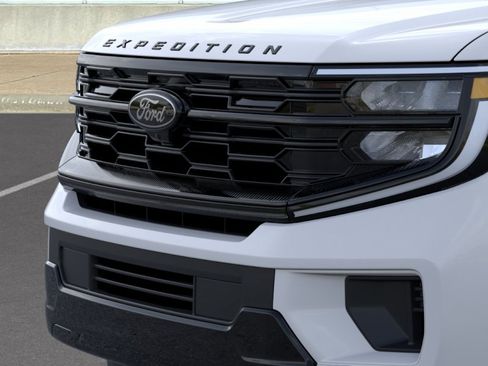 New 2026 Ford Expedition Platinum AWD/4WD image 17
