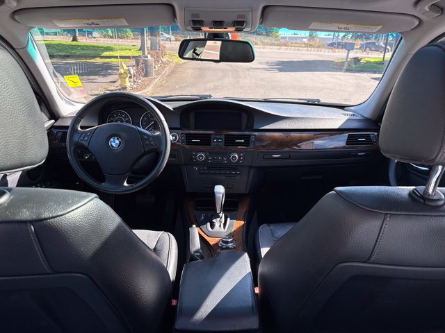 Used 2011 BMW 328i xDrive Sedan AWD/4WD image 14