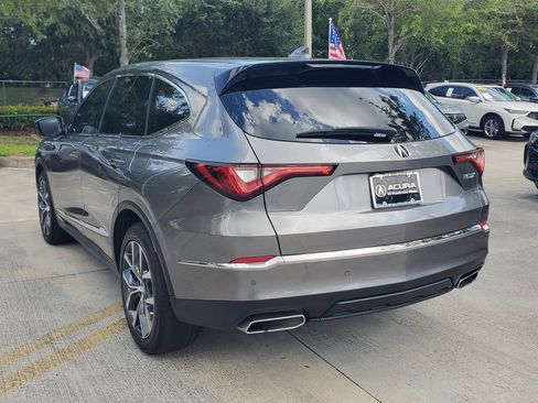 Used 2024 Acura RDX SH-AWD image 5