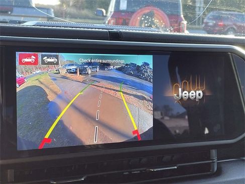 Used 2024 Jeep Wrangler Unlimited Rubicon 392 image 22