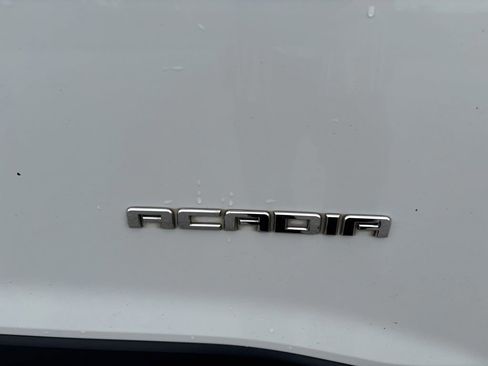 Used 2019 GMC Acadia SLE FWD image 40