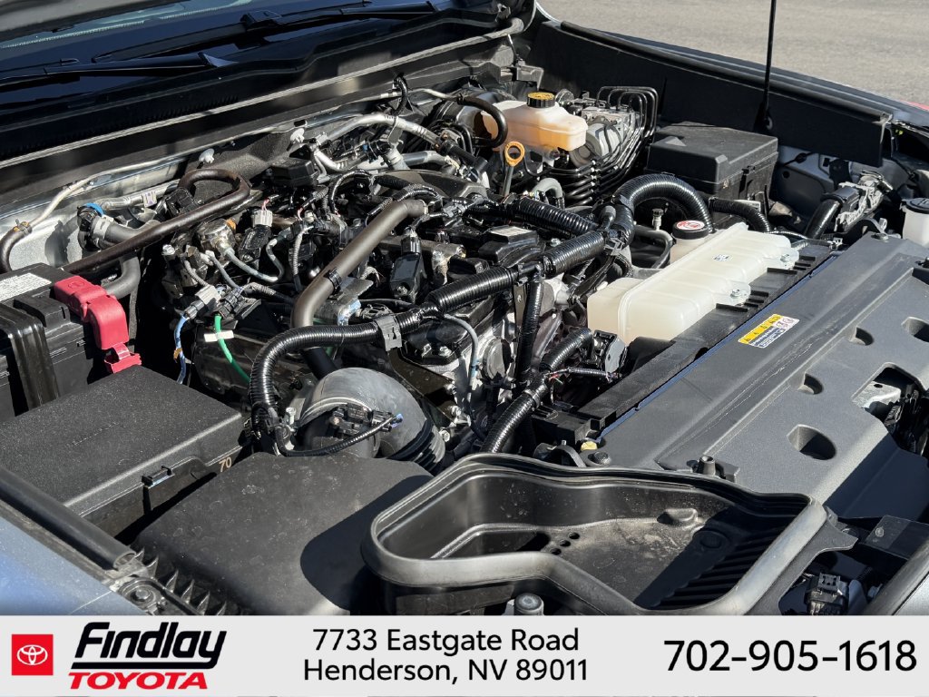 Certified 2026 Toyota Tacoma SR5 w/ SR5 Upgrade Package AWD/4WD image 30