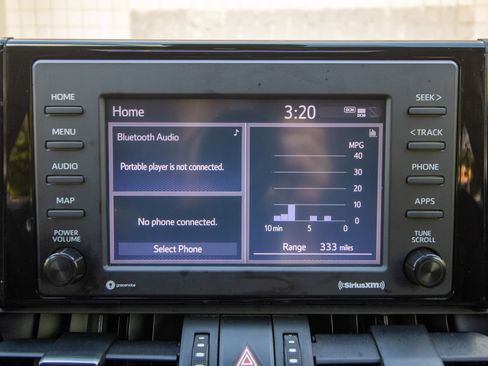 Used 2020 Toyota RAV4 XLE Premium FWD image 26