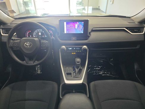 Certified 2023 Toyota RAV4 LE AWD/4WD image 10