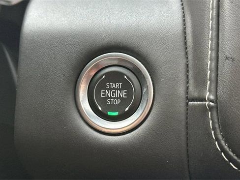 Used 2024 GMC Yukon Denali Ultimate image 24