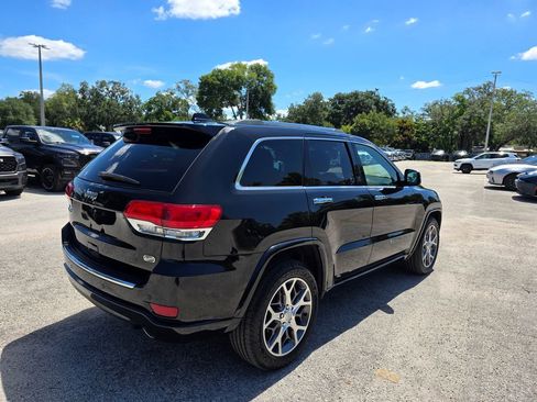 Used 2021 Jeep Grand Cherokee Overland RWD image 6
