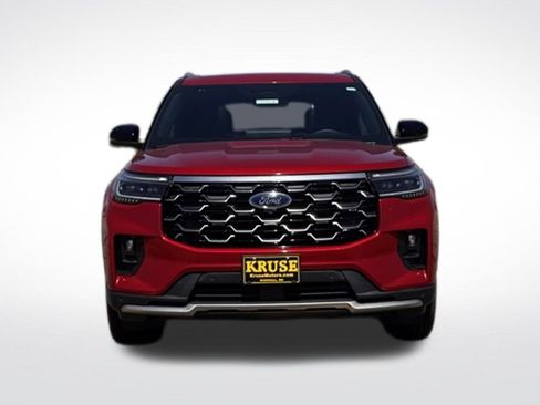 Used 2025 Ford Explorer Platinum AWD/4WD image 38