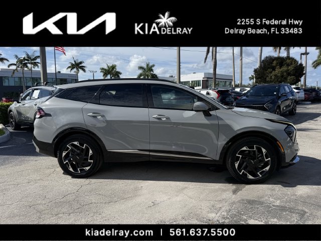 Certified 2025 Kia Sportage SX FWD image 2