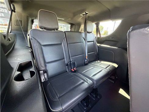 Used 2021 GMC Yukon XL SLT AWD/4WD image 31