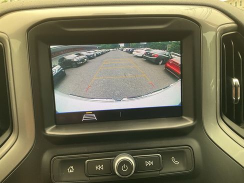 Used 2020 GMC Sierra 1500 4x4 Crew Cab w/ Convenience Package image 17