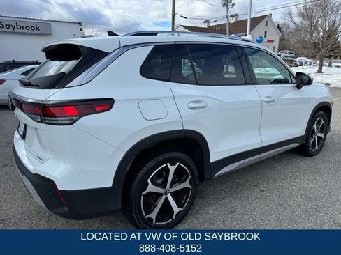 Certified 2025 Volkswagen Tiguan SE AWD/4WD image 5