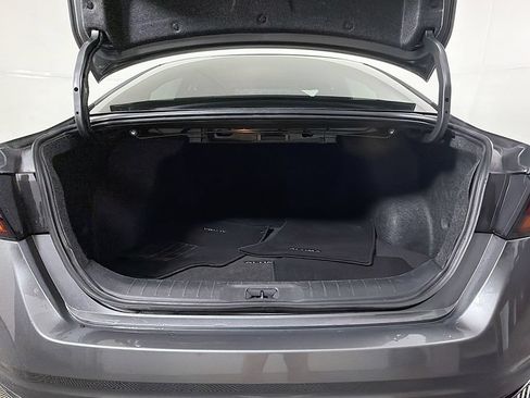Used 2024 Nissan Altima 2.5 S FWD image 24