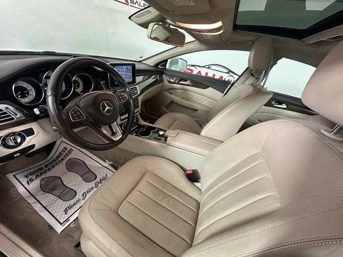 Used 2015 Mercedes-Benz CLS 400 image 19
