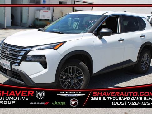 Used 2024 Nissan Rogue S AWD/4WD image 1
