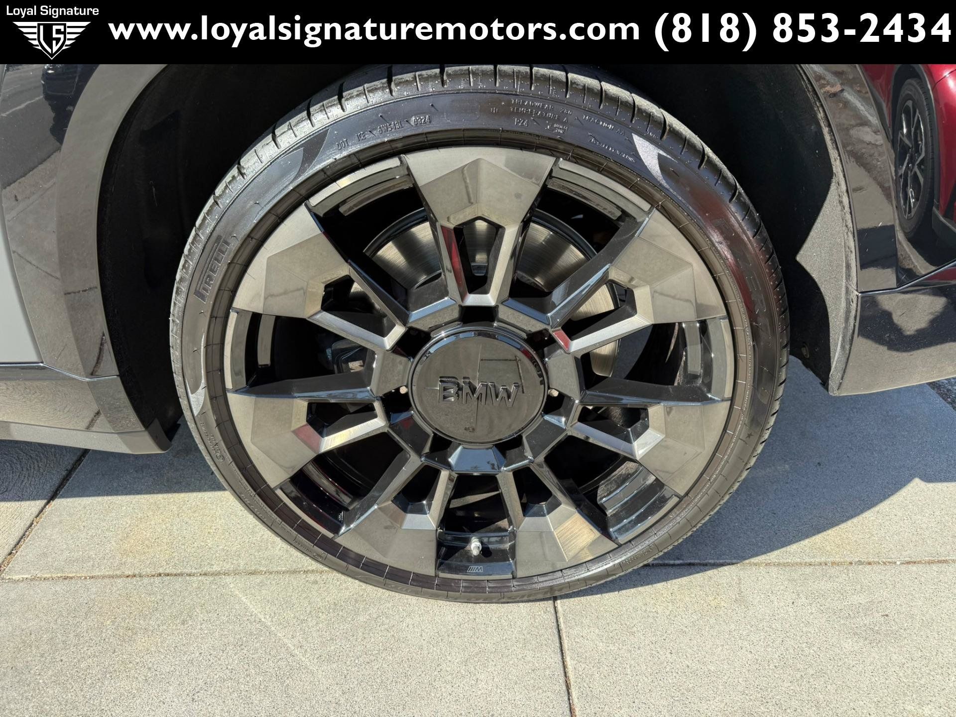 Used 2023 BMW XM AWD/4WD image 13