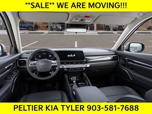 New 2025 Kia Telluride S image 14