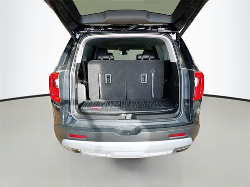 Used 2021 GMC Acadia SLT w/ Trailering Package image 29