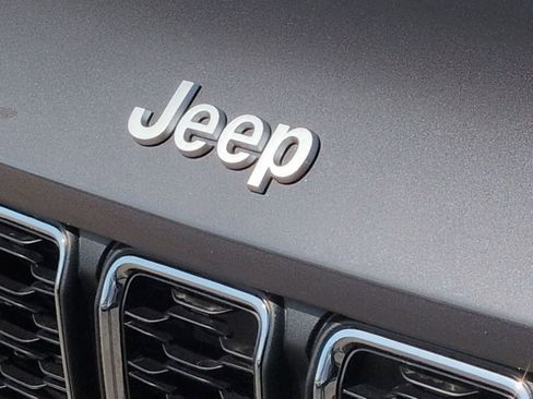 New 2026 Jeep Grand Cherokee Laredo X AWD/4WD image 12