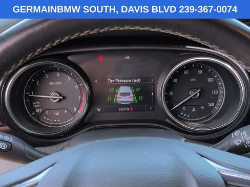 Used 2023 Buick Encore GX Essence w/ Experience Buick Package FWD image 30