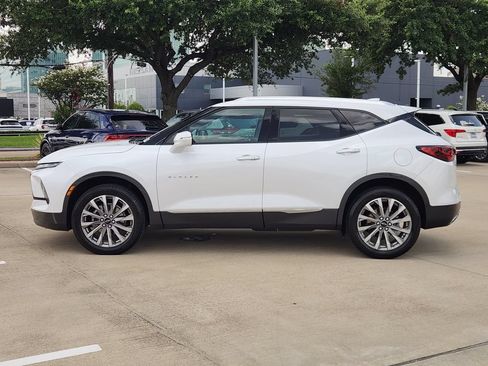 Used 2023 Chevrolet Blazer Premier w/ Enhanced Convenience Package FWD image 4