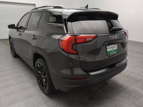 Used 2020 GMC Terrain SLE w/ Elevation Edition FWD image 5