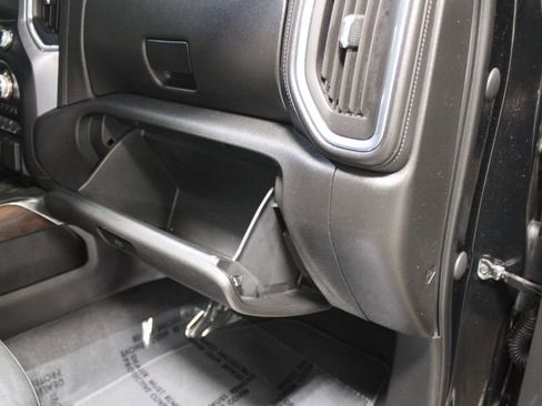 Used 2020 GMC Sierra 3500 SLT w/ SLT Convenience Package image 30