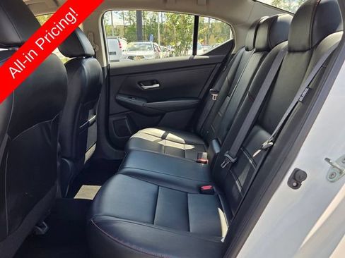 Used 2025 Nissan Sentra SR w/ SR Premium Package FWD image 10