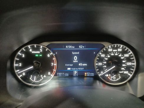 Used 2024 Nissan Altima 2.5 SV image 10