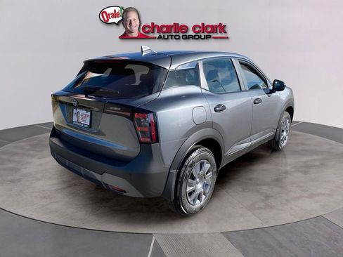 Used 2025 Nissan Kicks S image 6