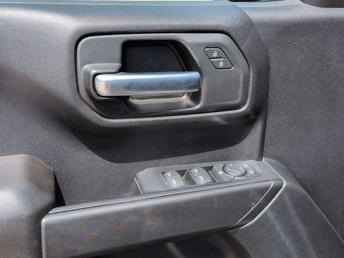 Used 2024 Chevrolet Silverado 1500 Custom RWD image 9