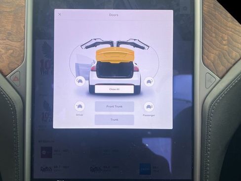 Used 2020 Tesla Model X Long Range AWD/4WD image 14