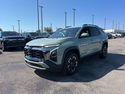 New 2026 Chevrolet Equinox ACTIV w/ Safety and Technology Package image 7