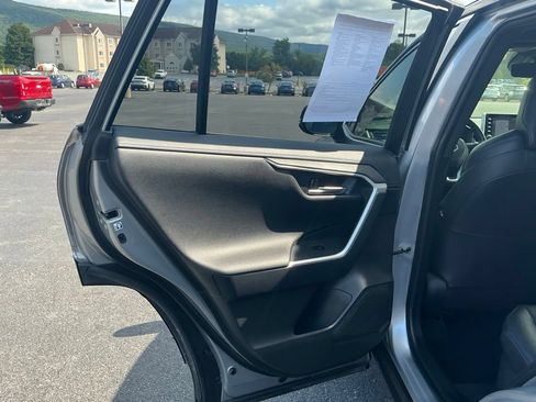 Used 2020 Toyota RAV4 XSE w/ All Weather Liner Package AWD/4WD image 27